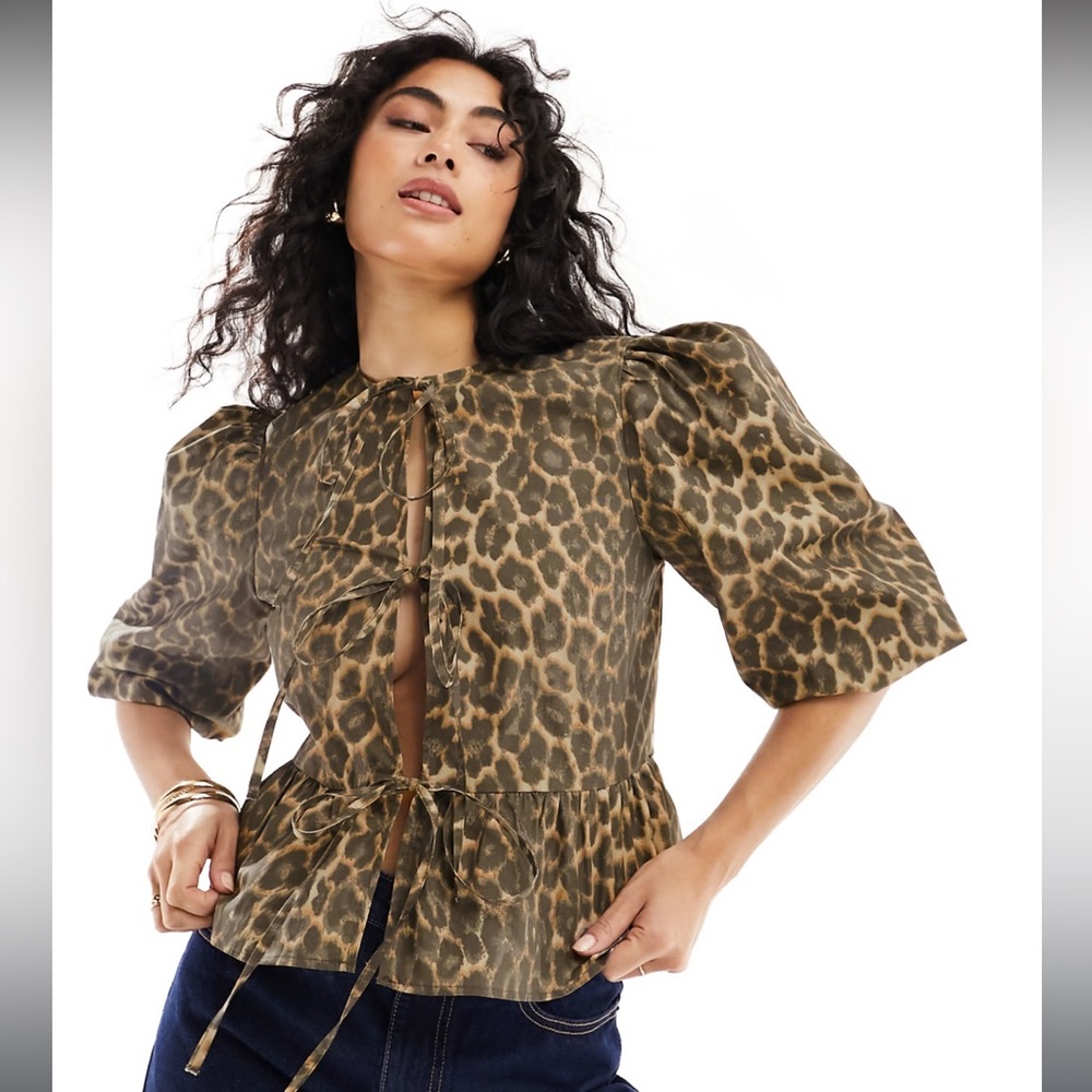 NWT asos design peplum top